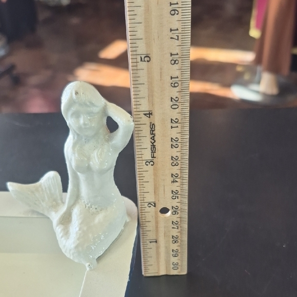 Mermaid Soap Dish - White - Picture 8 of 8